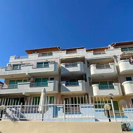 Sea View 11